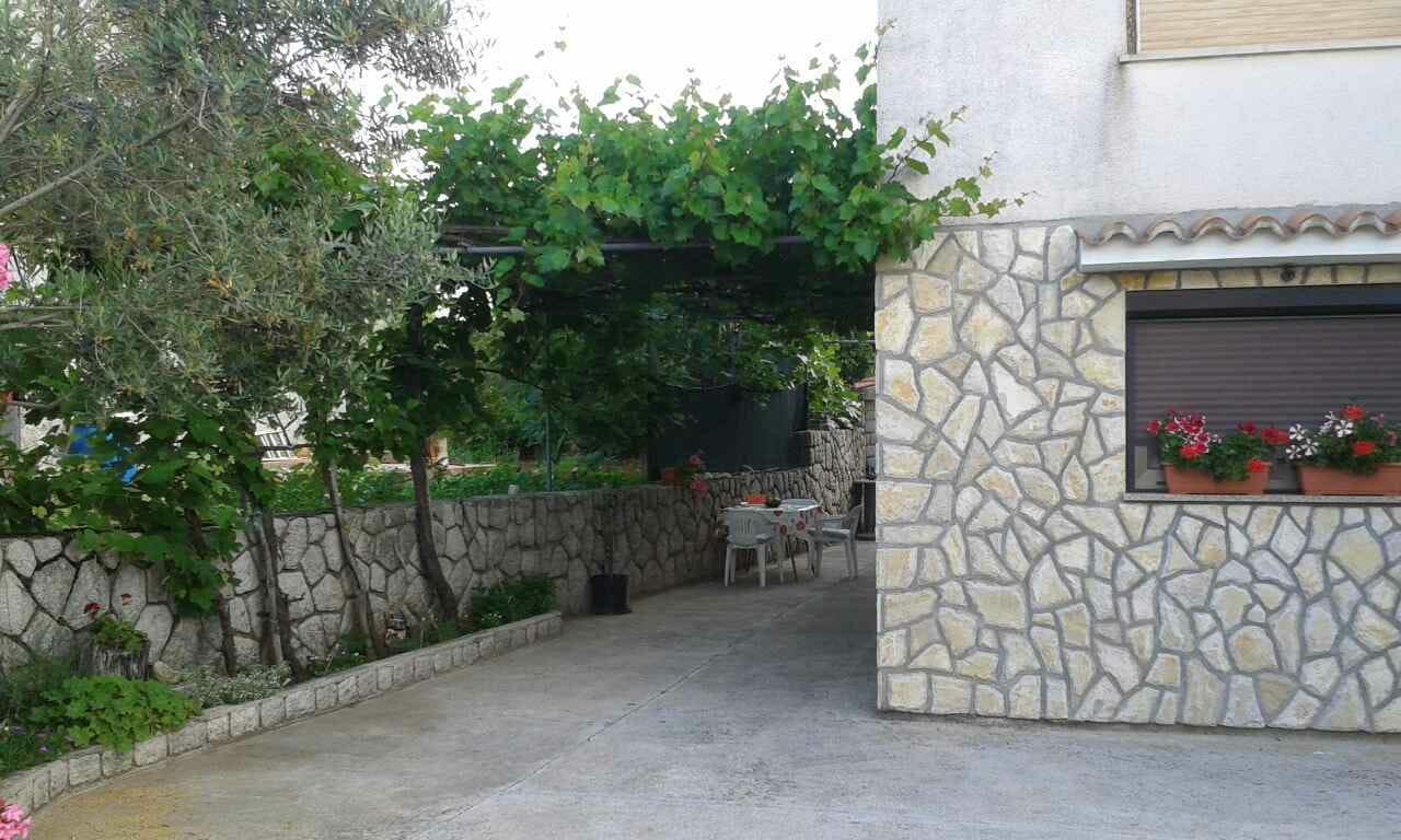 Apartman Tri Palme Gabonjin Zewnętrze zdjęcie